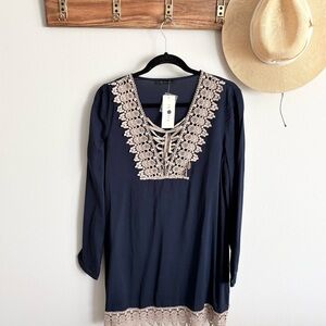 In Style Blue tunic top with lace detailing size Medium